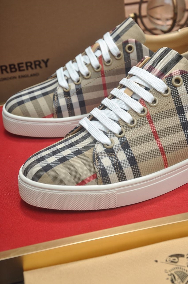 Burberry Sneakers